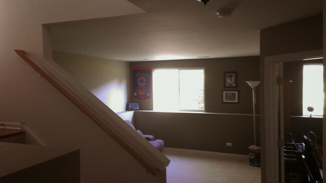 Building Photo - 2440 Emily Ln