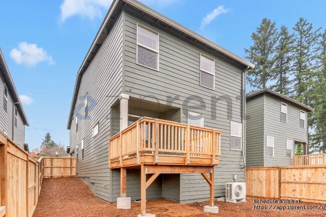 Building Photo - 1509 NE 121st Ave