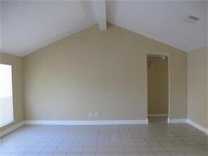 Building Photo - 14819 Selwyn Dr