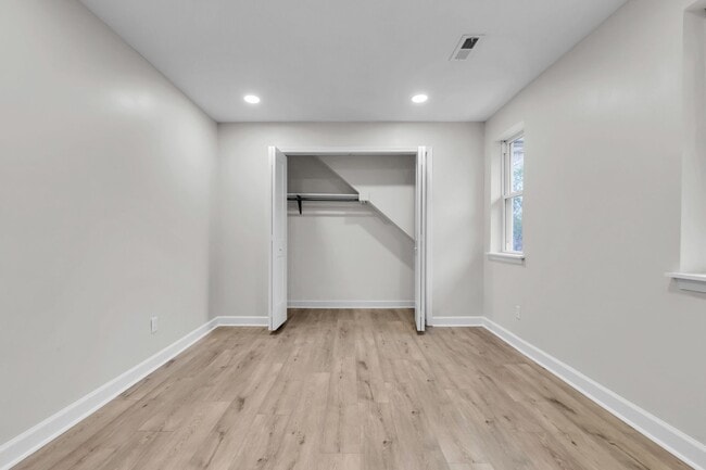 Building Photo - Fully Remodeled 4-Bedroom Home in Southern Lehigh School District