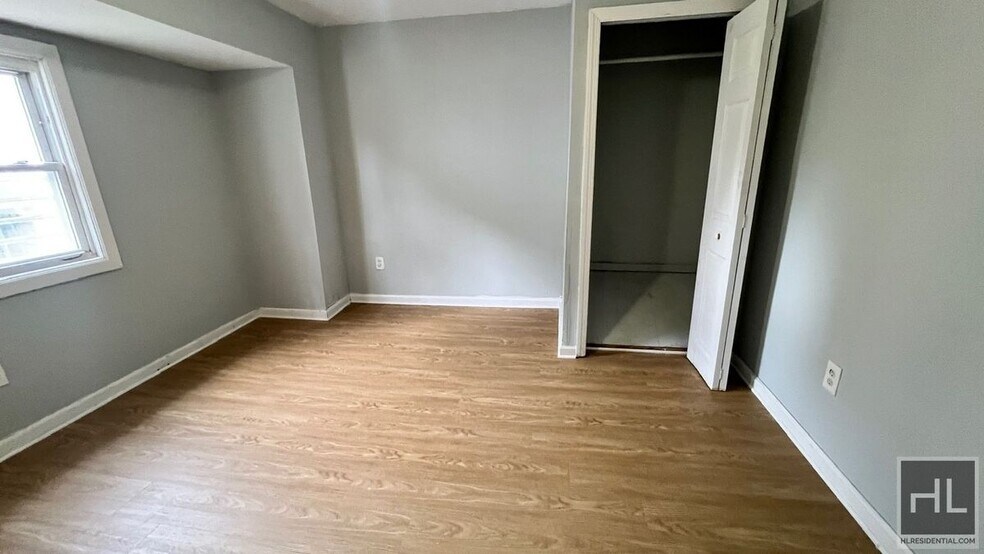 Building Photo - NORTH BURGHER AVENUE