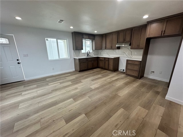 Building Photo - 1318 W 131st St