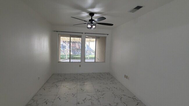 Building Photo - 5310 Summer Cypress Dr