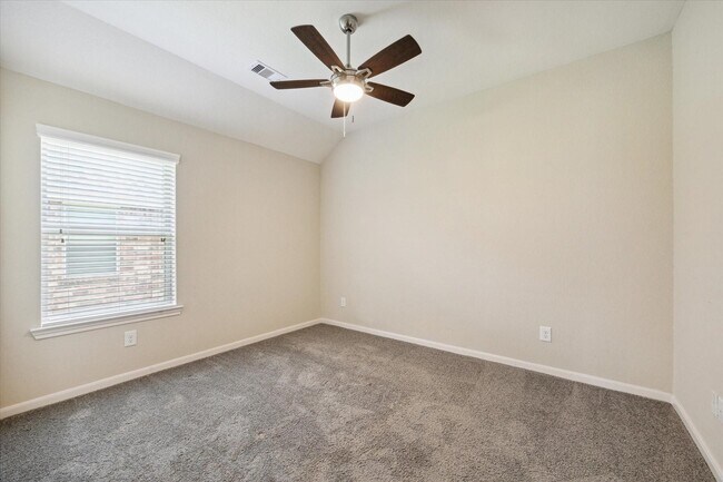 Building Photo - 208 Morgan Isle Ln