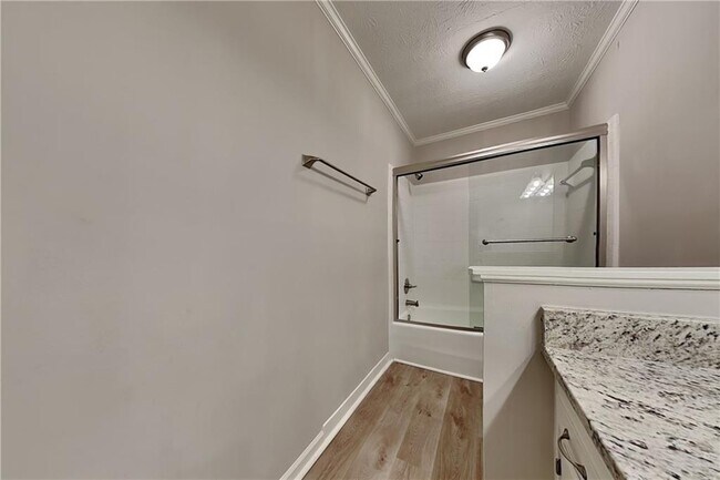 Building Photo - 1231 Kelvington Way SW