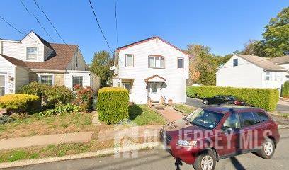 Primary Photo - 62 Pershing Ave