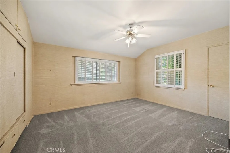 Building Photo - 5431 E El Jardin St