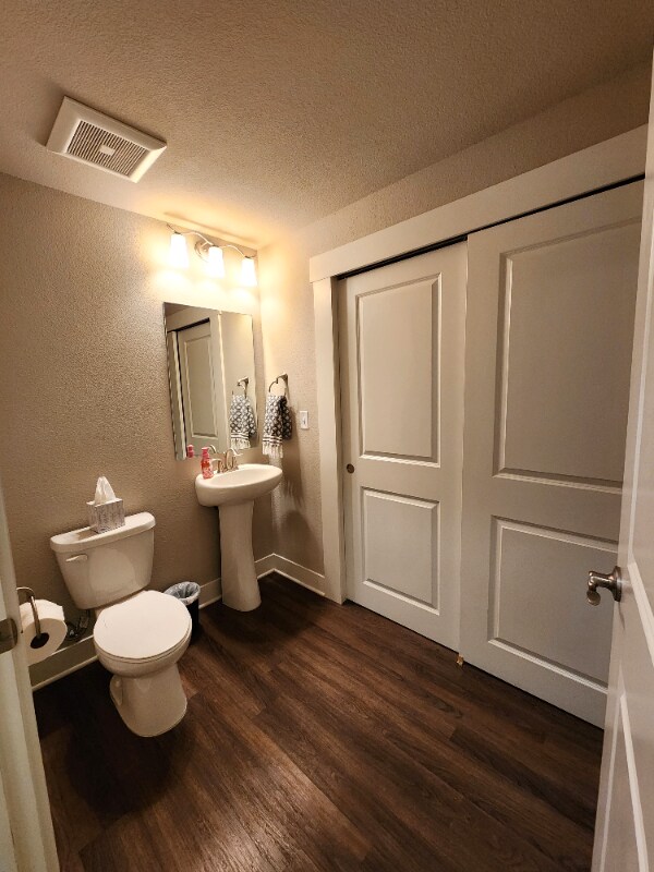 Building Photo - 3335 Apple Blossom Ln