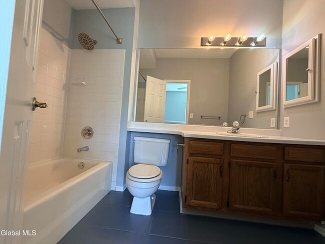 Building Photo - 413 Diamond Rock Cir
