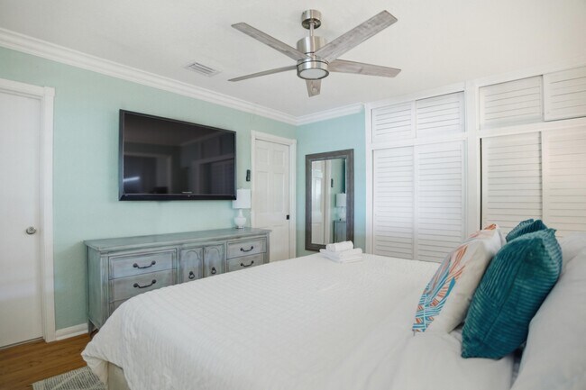 Building Photo - 525 N L St