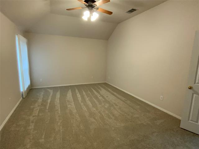 Building Photo - 321 Chantilly Ct