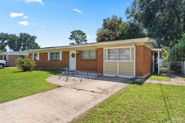 Building Photo - 6022 Syrcle Ave
