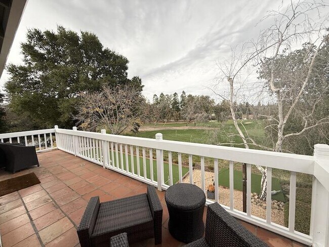 Building Photo - 14515 Clearview Dr