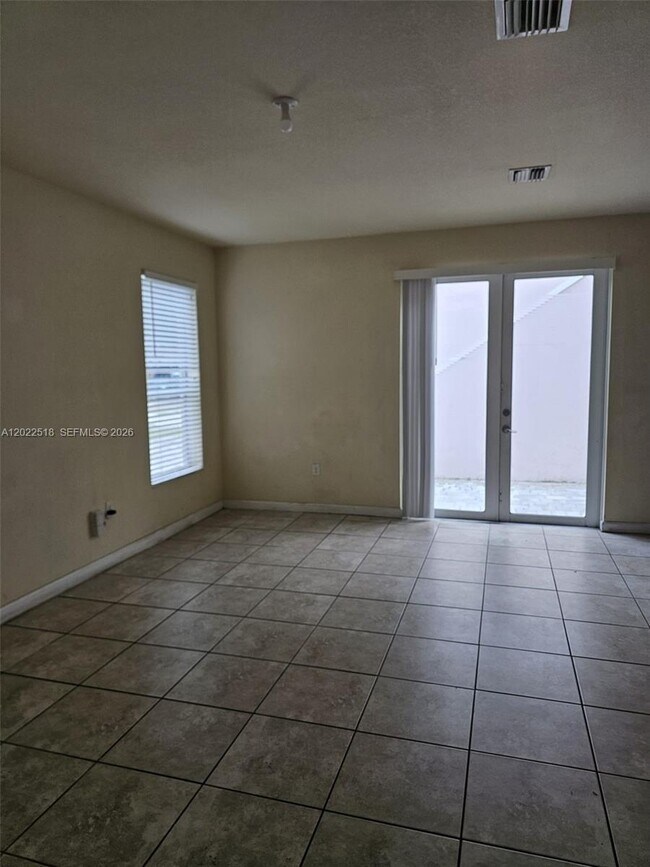 Building Photo - 9530 SW 171st Ct