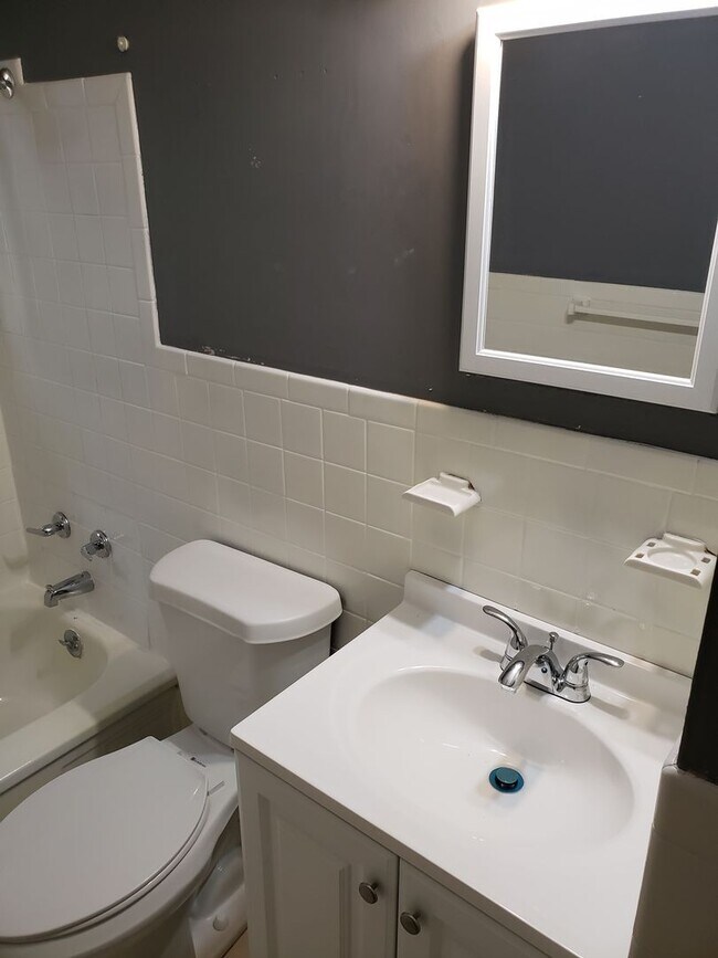Building Photo - Beautiful Single Family House for Rent