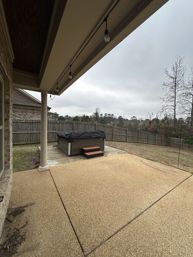 Building Photo - 1817 Atlanta Ave