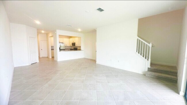 Building Photo - 15143 Sunny Day Dr