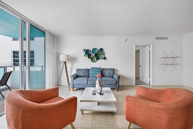 Building Photo - 5101 Collins Ave