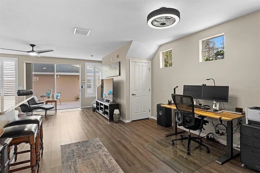 Building Photo - 11522 Fountainhead Dr