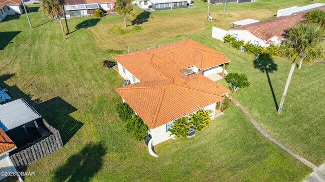 Building Photo - 11 Oriole Cir