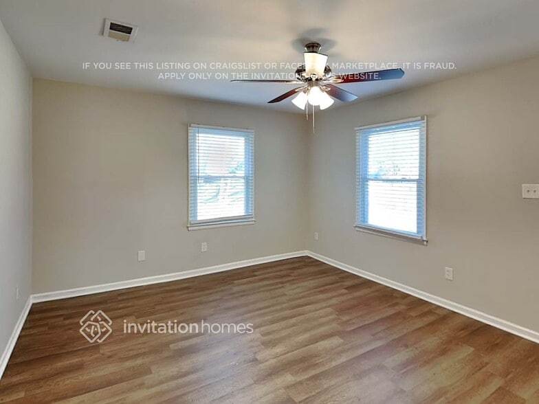 Building Photo - 9924 Starwood Dr