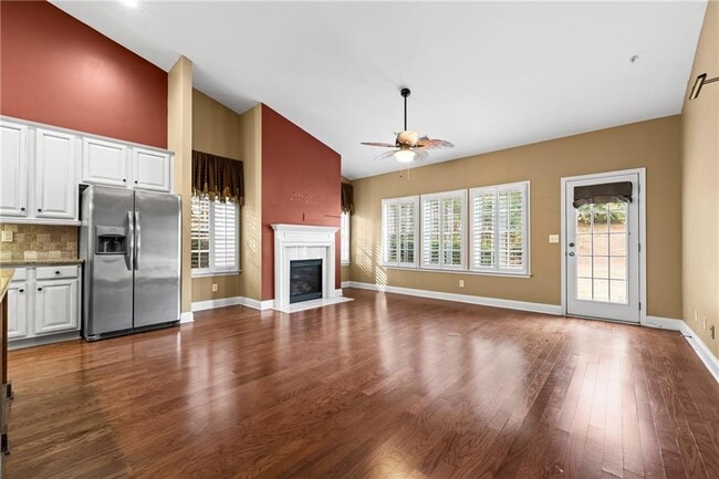 Building Photo - 2335 Callaway Ct