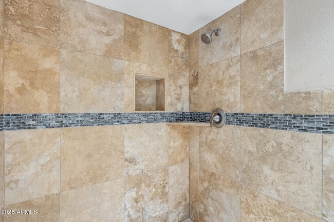 Building Photo - 17633 N 15th Ave