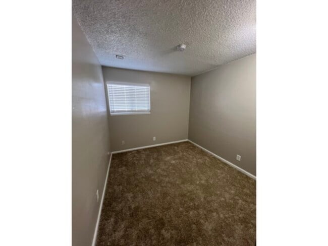 Building Photo - 3702 W Byers Pl