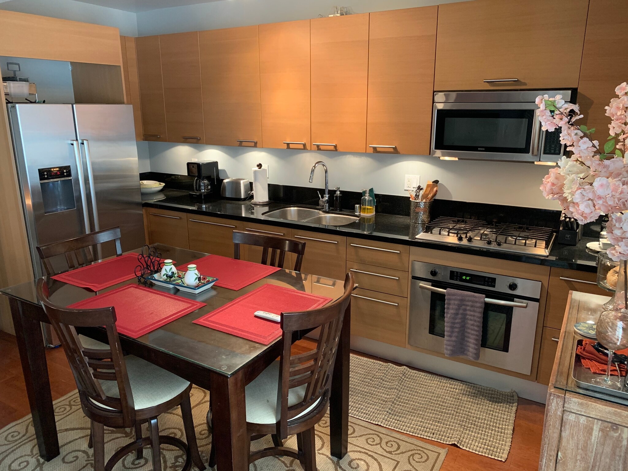 Kitchen - 416 S spring St