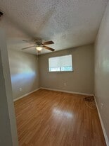 Building Photo - 1714 Cedar Lake Dr