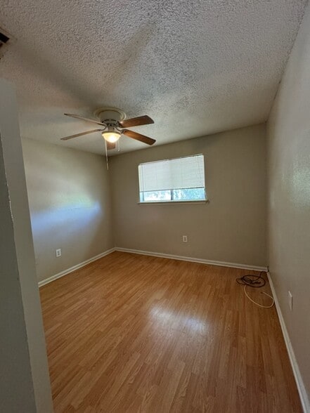 Primary Photo - 1714 Cedar Lake Dr