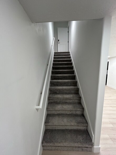 Building Photo - 2081 N 4100 W