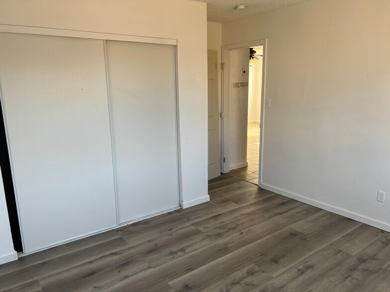 Building Photo - 11962 Sage St