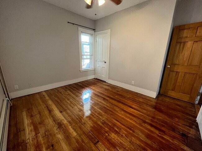 Building Photo - 62 Brookside Ave