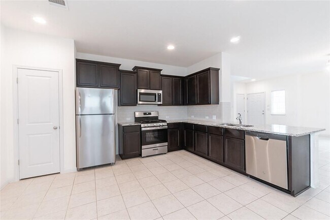 Building Photo - 217 Bent Creek Dr
