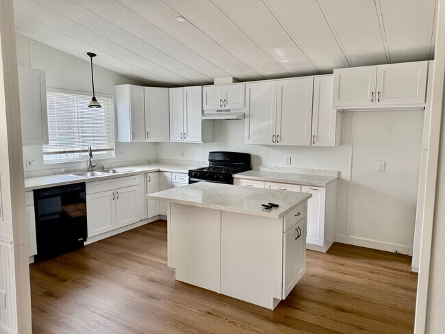 Building Photo - Rehabbed Manufactured Home