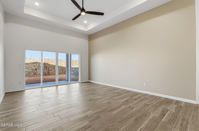 Building Photo - 15340 Resolve Dr