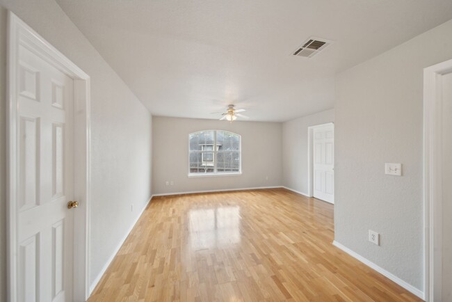 Building Photo - Remodeled 2 story in desired Stone Mill Br...