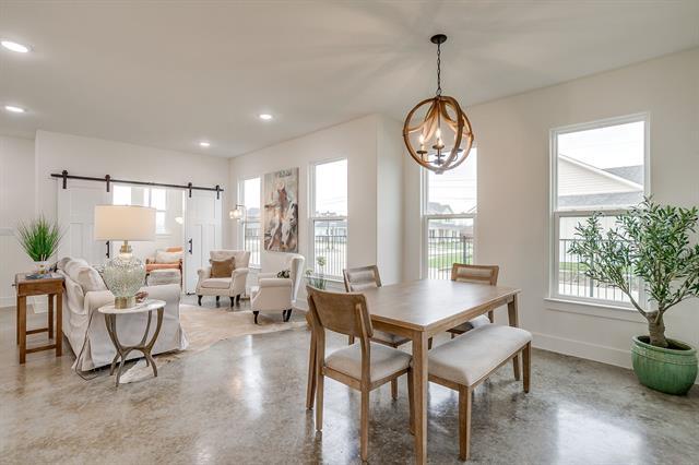 Building Photo - 211 Wood Ct