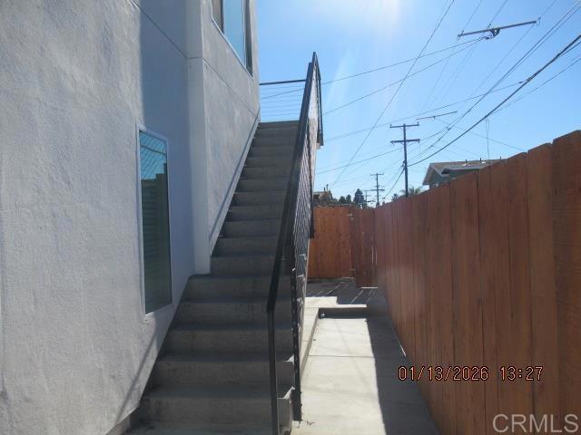 Building Photo - 324 S Pardee St