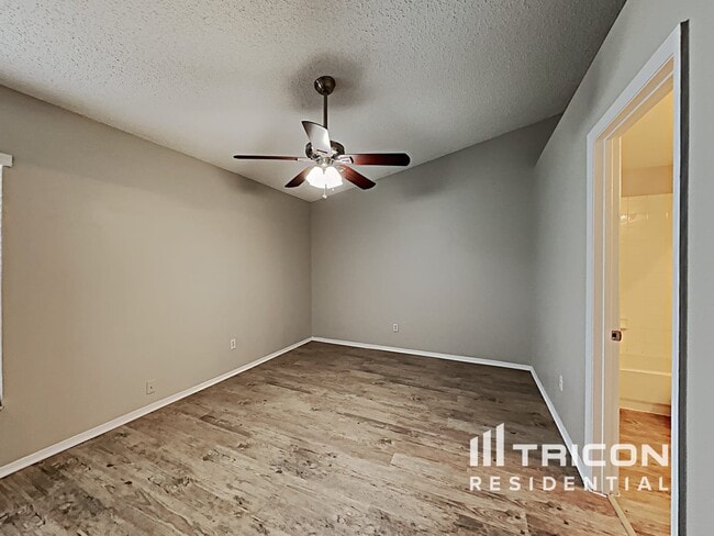 Building Photo - 1576 Palmstone Dr