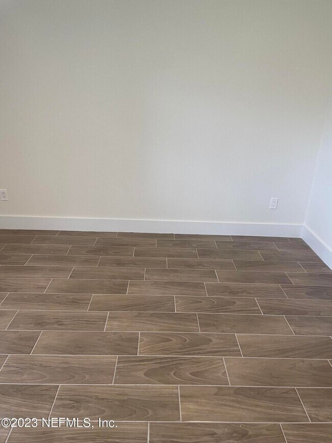 Building Photo - 3111 Sea Hawk Dr