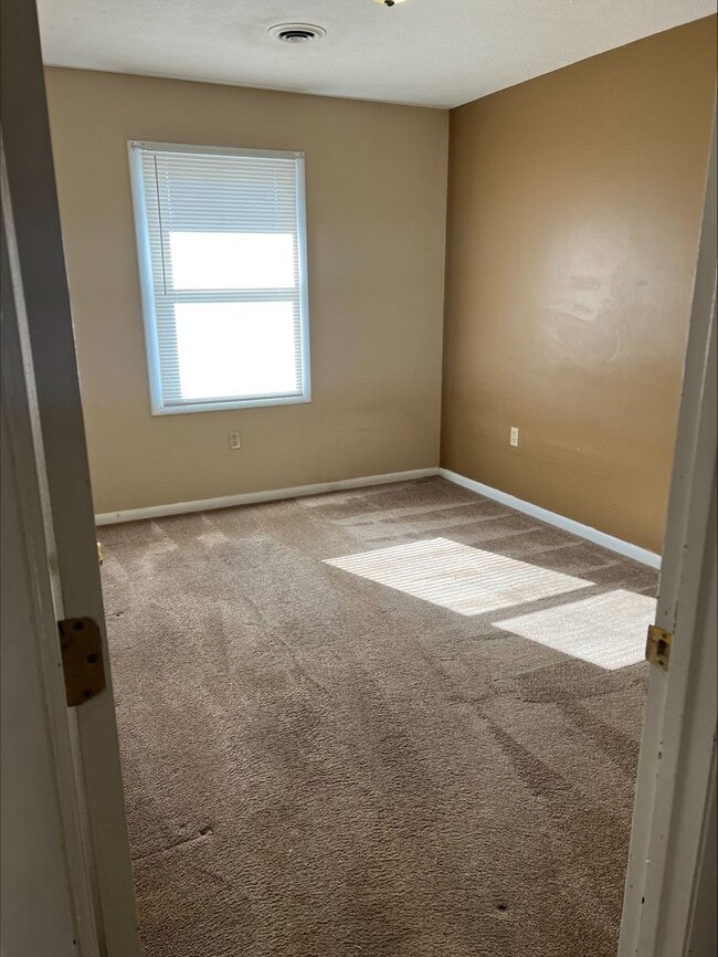 Building Photo - Cozy 1 bed 1 bath apartment
