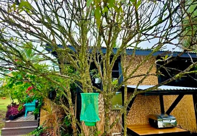 Building Photo - 15-1456-1456 10th Ave