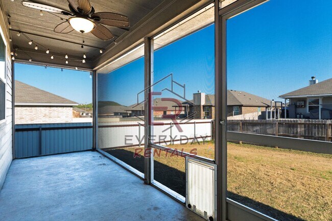 Building Photo - 6708 Oliver Loving Dr