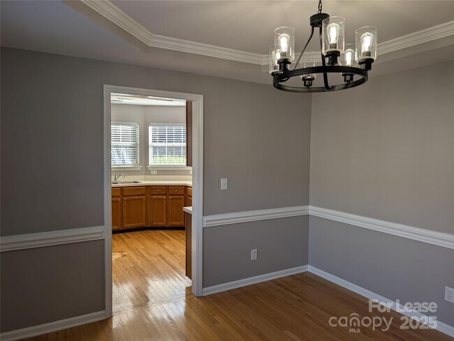 Building Photo - 160 Stone Ridge Ln