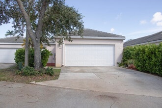Building Photo - 1037 Island Manor Dr