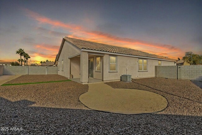 Building Photo - Charming 3BR House in Laveen
