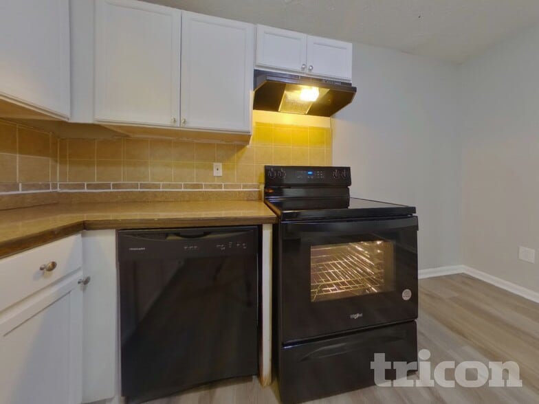 Building Photo - 459 Sweet Water Trail SE