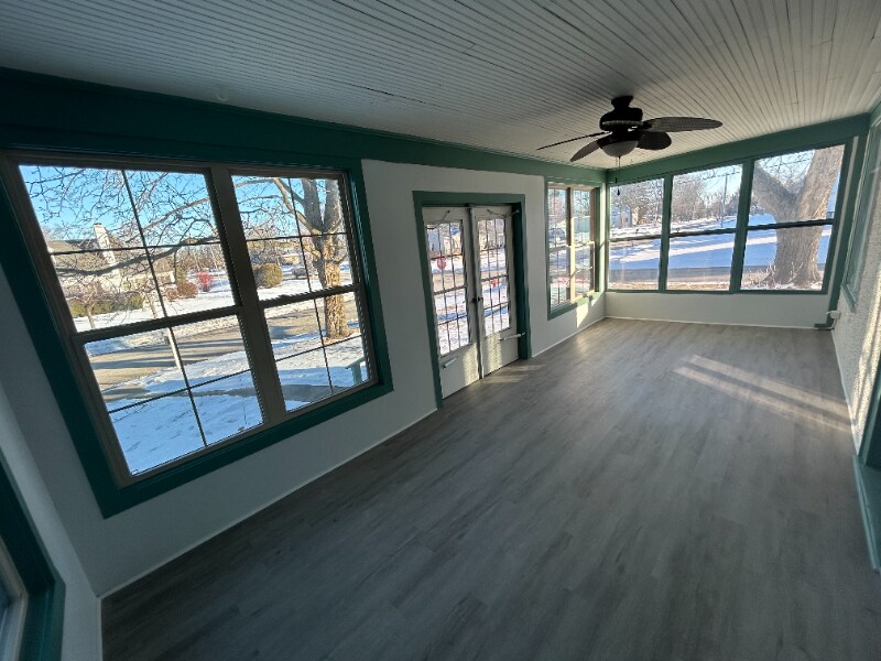 Building Photo - 201 Bonito St